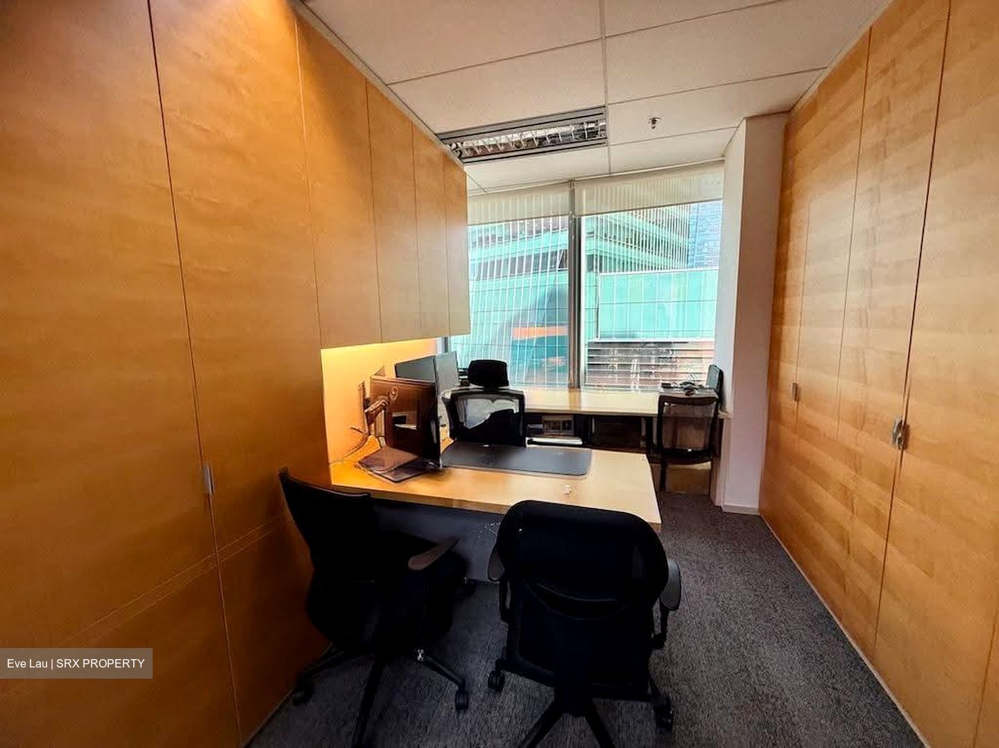 John Hancock Tower (D1), Office #611827841